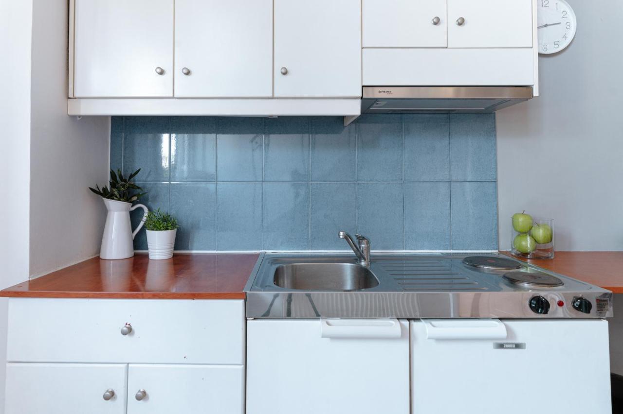 A & D Houses No2 Патра Екстериор снимка